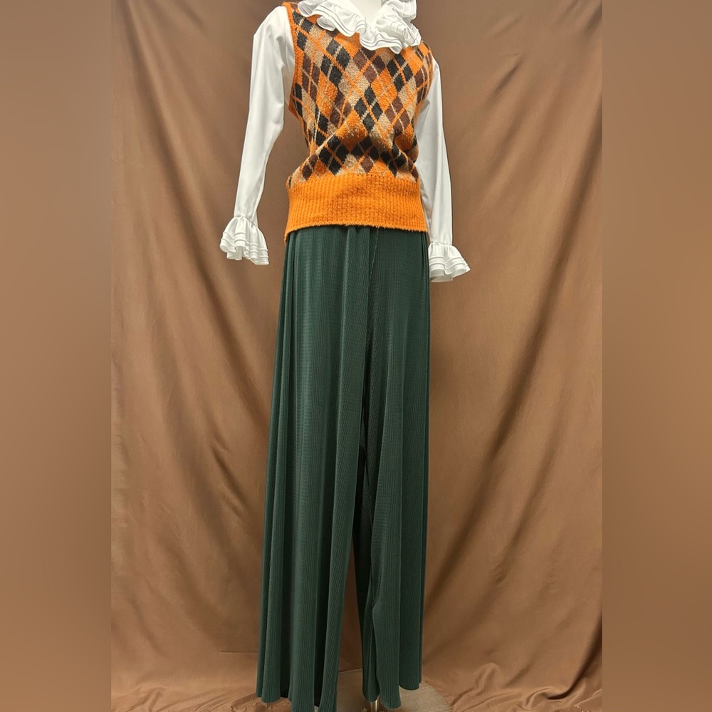 Plisse wide leg pull on pant